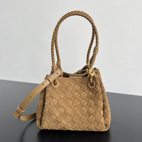 Bottega Veneta intrecciato