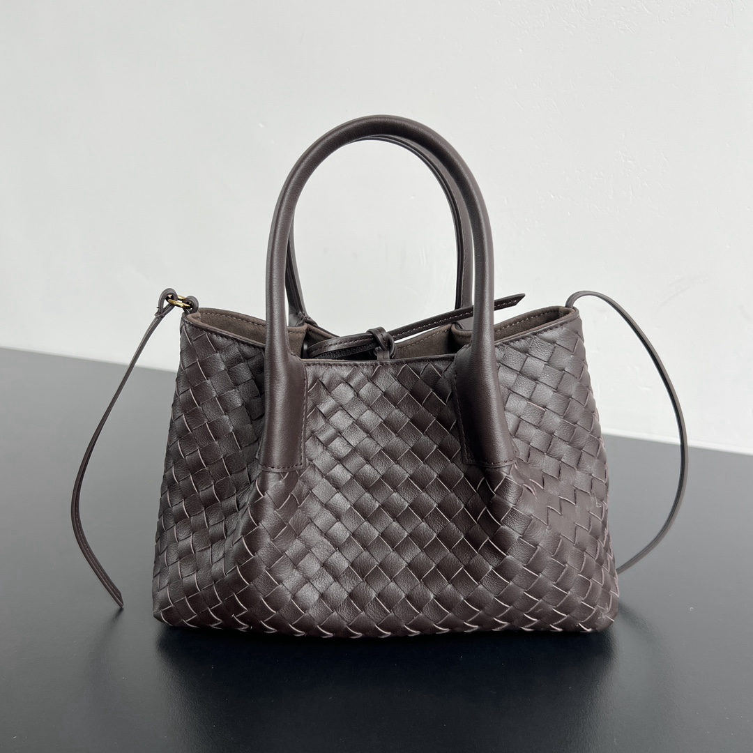 Bottega Veneta Pinacoteca