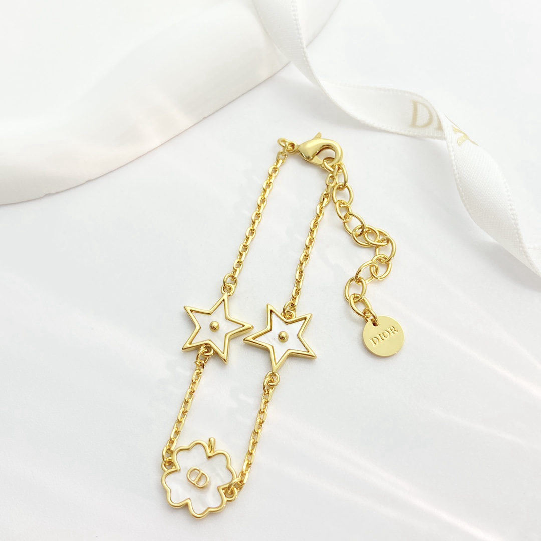 Dior White Mother-of-Pearl Four-Leaf Clover Star Bracelet