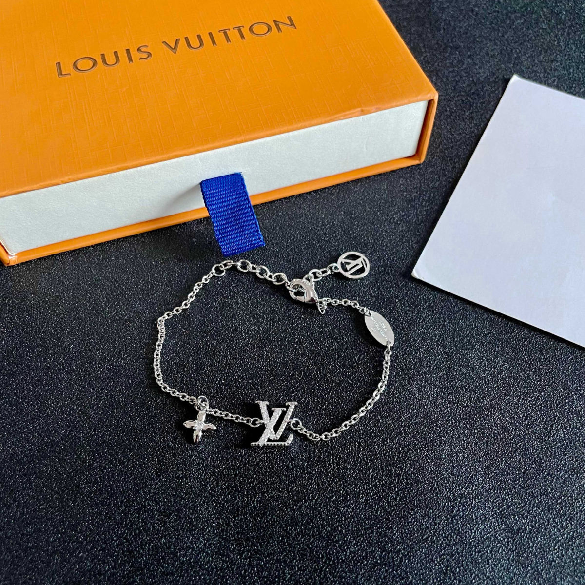 LV