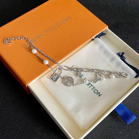 LV bracelet