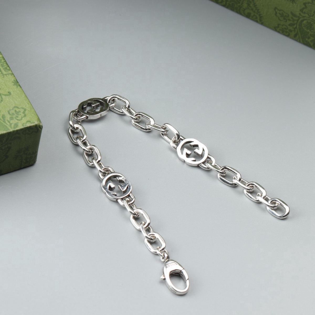 Gucci bracelet