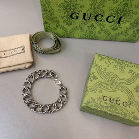Gucci bracelet