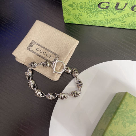 Gucci bracelet