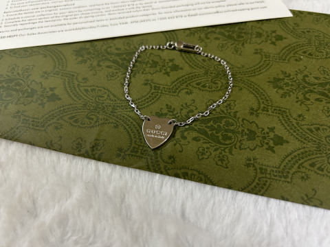 GUCCI bracelet