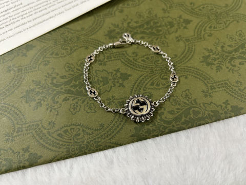 GUCCI bracelet