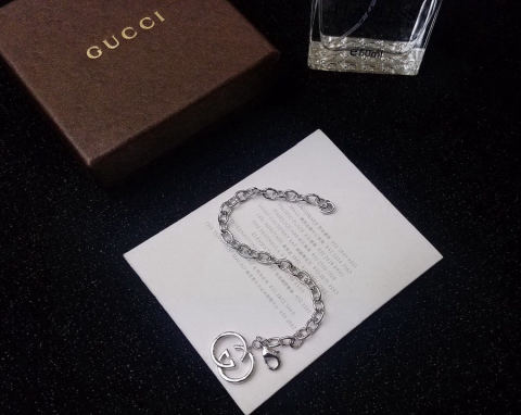 GUCCI bracelet