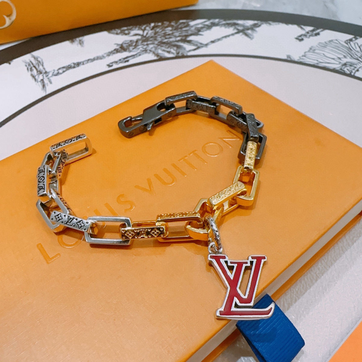 LV bracelet