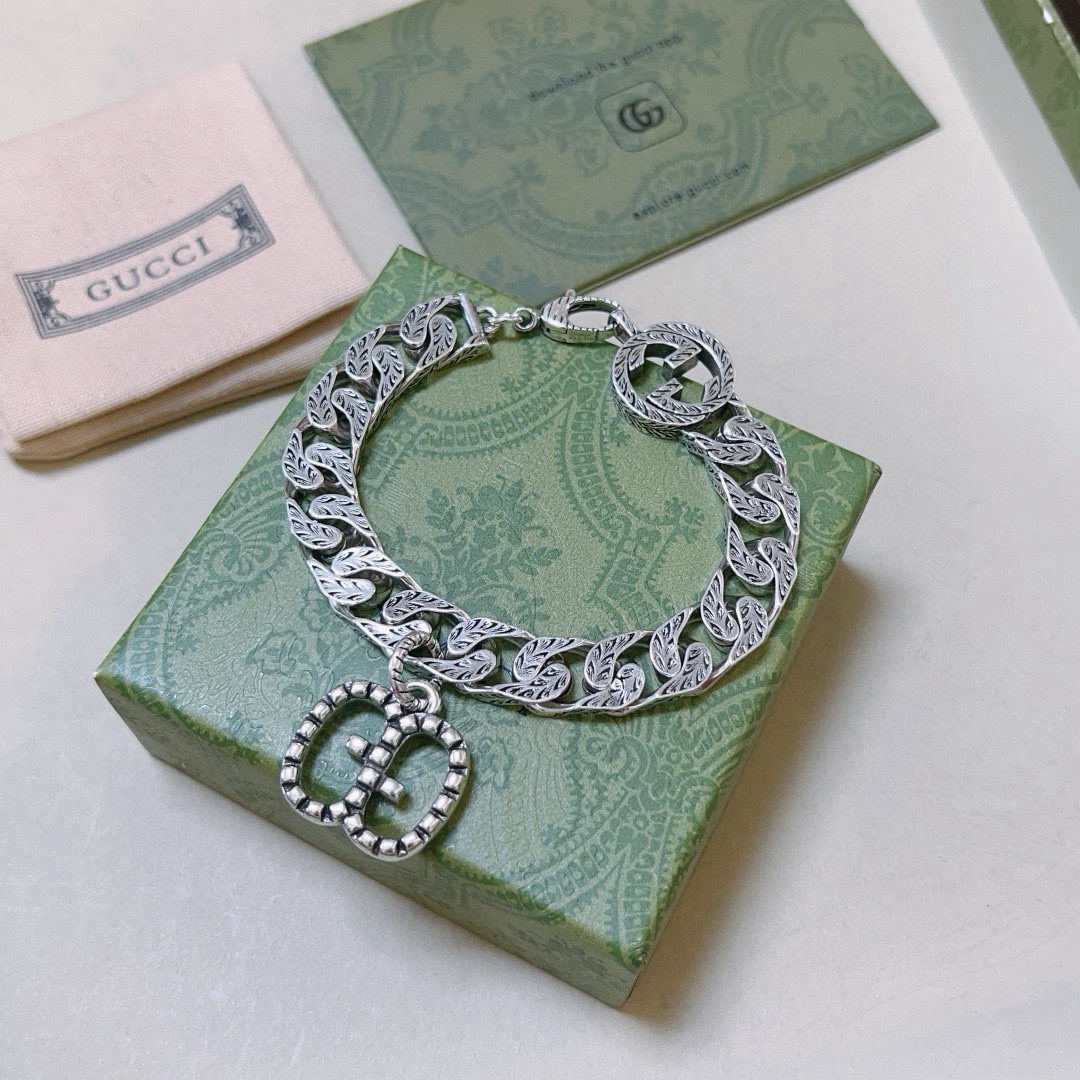 Gucci bracelet