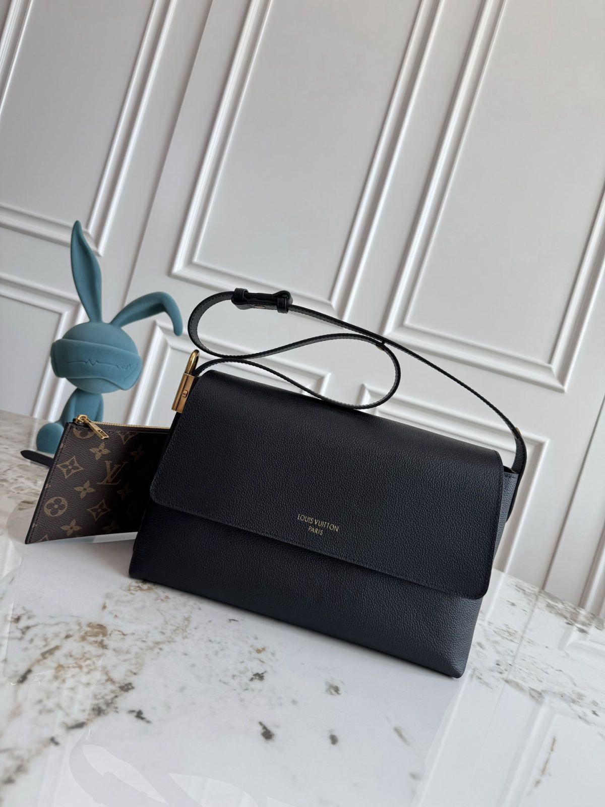 Low Key Messenger Bag