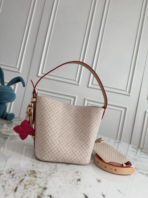 All in BB handbags