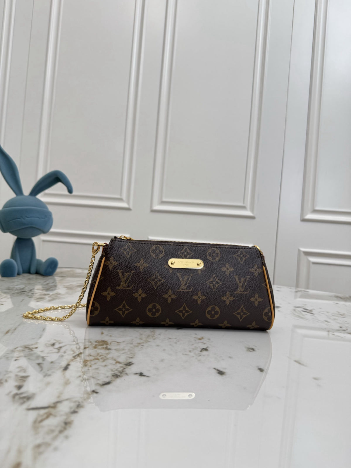 Pochette Eva handbag