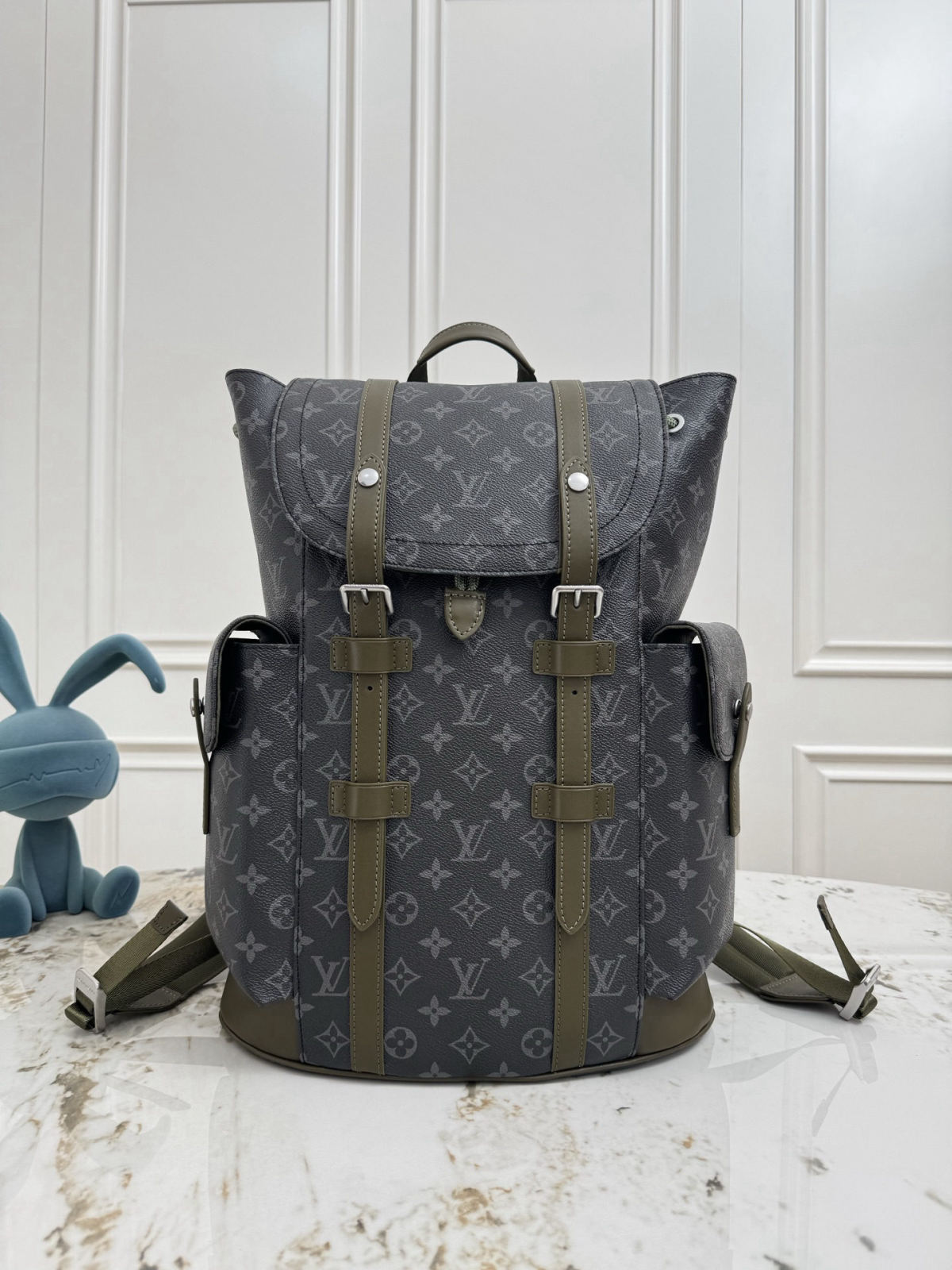 Christopher Medium Backpack