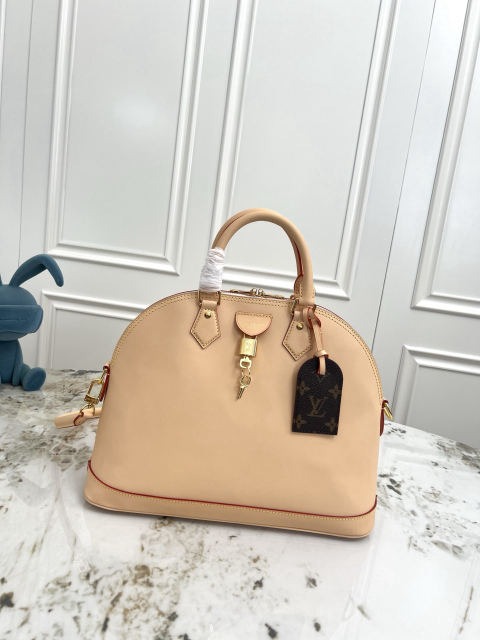 Alma small handbag