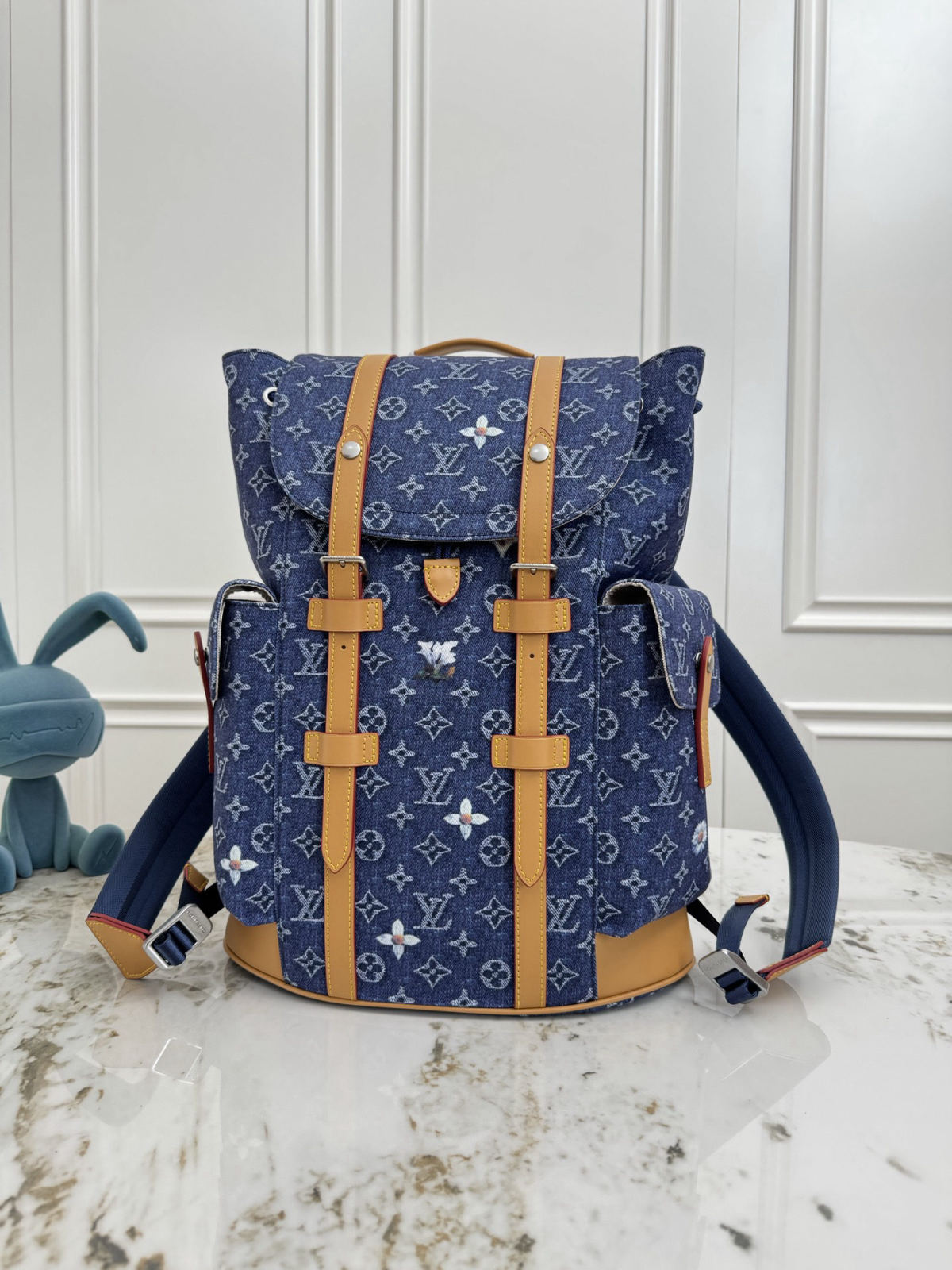Christopher Medium Backpack