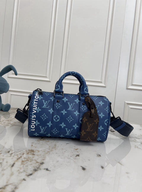 Keepall Bandouli��re 25 Urban Handbag
