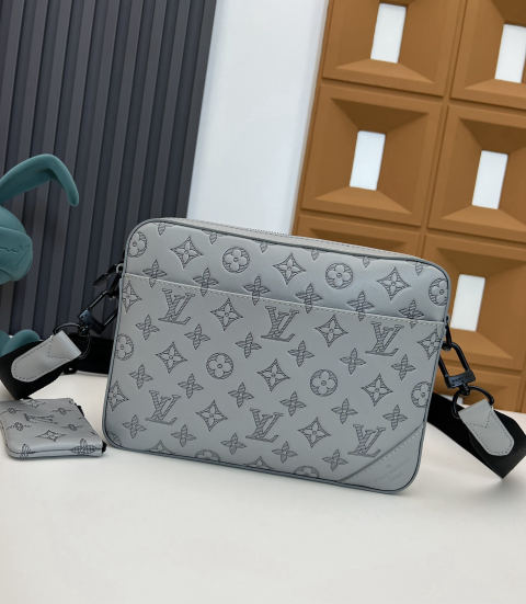 messenger bag