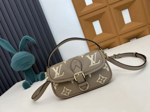 NEW Nano Diane handbag