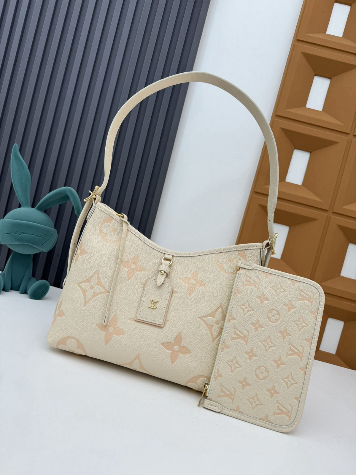 CarryAll Small Handbag