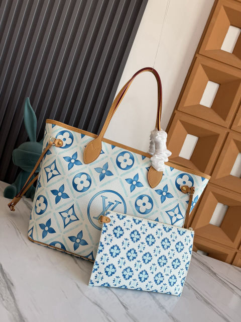 Neverfull Medium Handbag