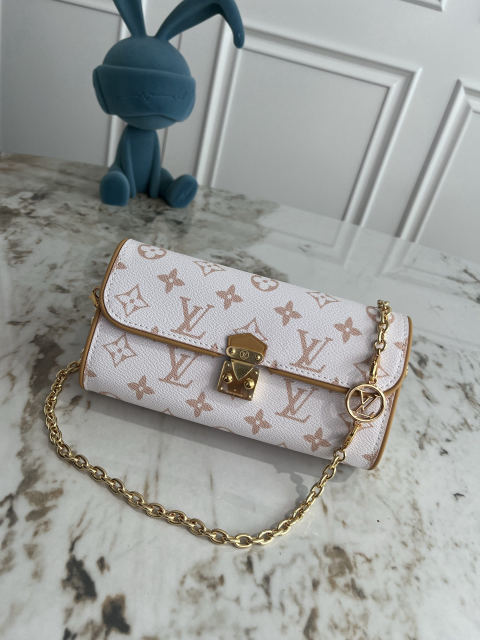 Pochette Camille Lt handbag