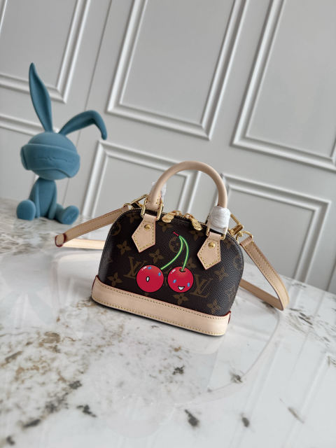 Nano Alma bag