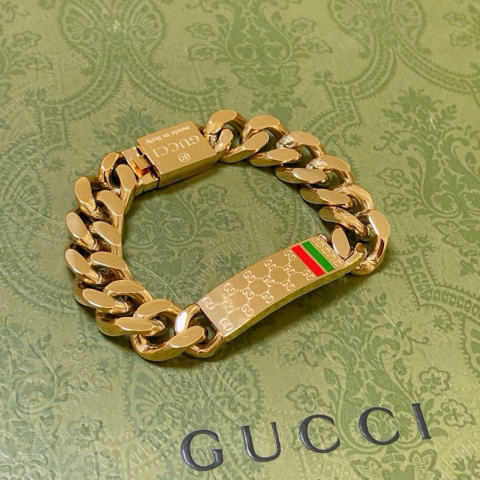 Gucci bracelet