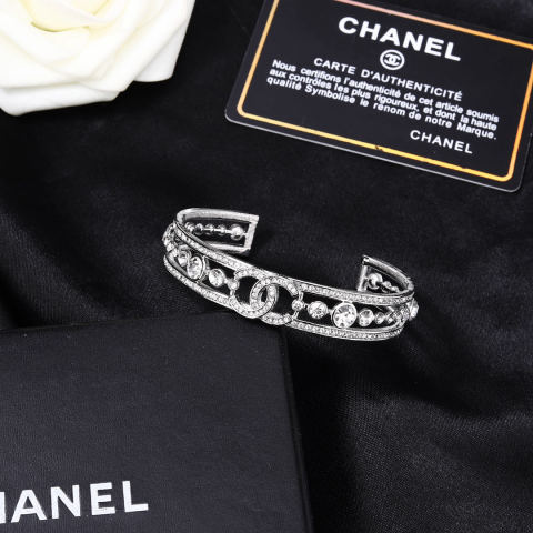 Chanel double C bracelet