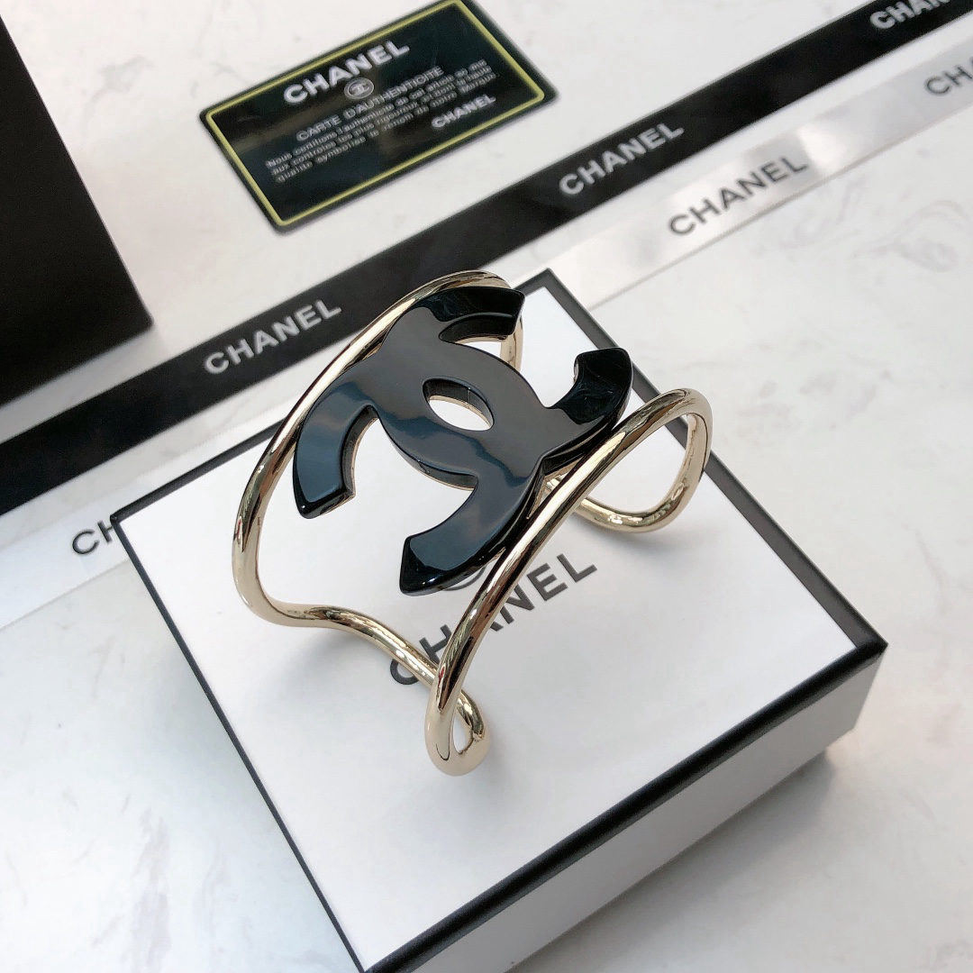 Chanel bracelet
