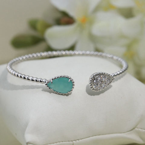 Boucheron teardrop-shaped bracelet