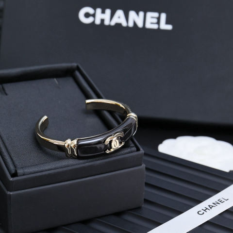 Chanel double C bracelet