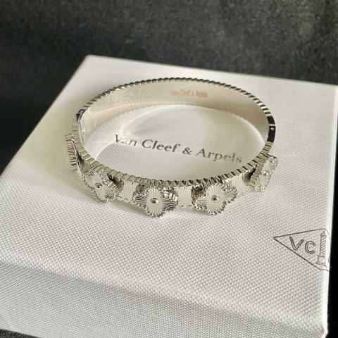 VCA Clover Narrow Bracelet