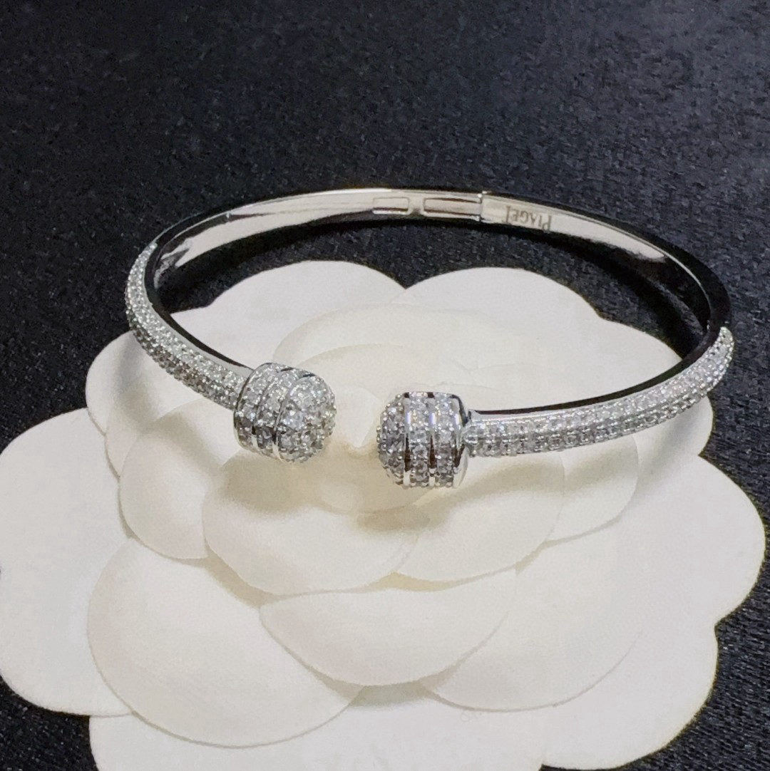 Piaget full diamond bracelet
