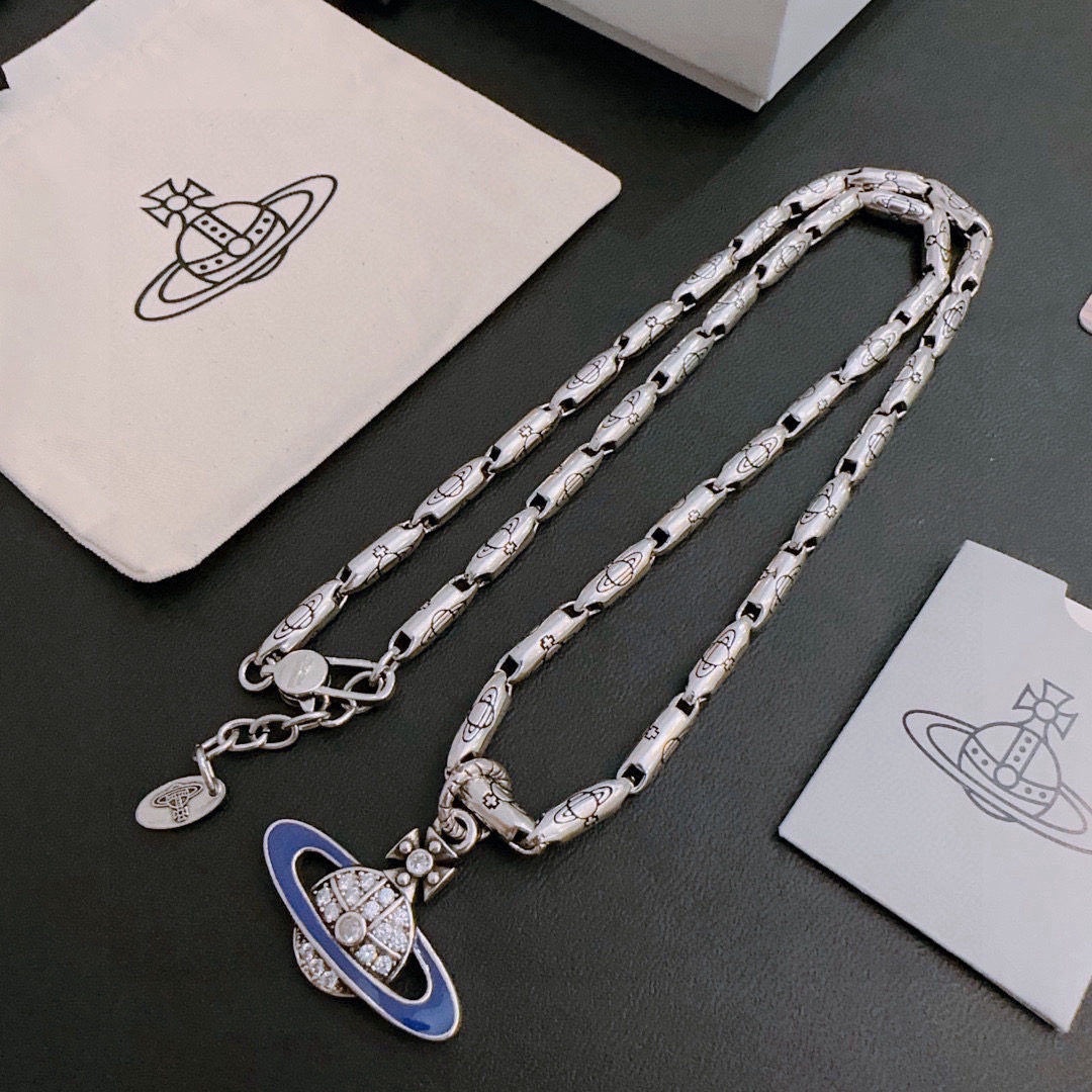 Vivienne Westwood's classic Saturn Necklace