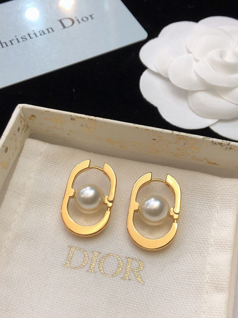 Dior pearl CD earrings