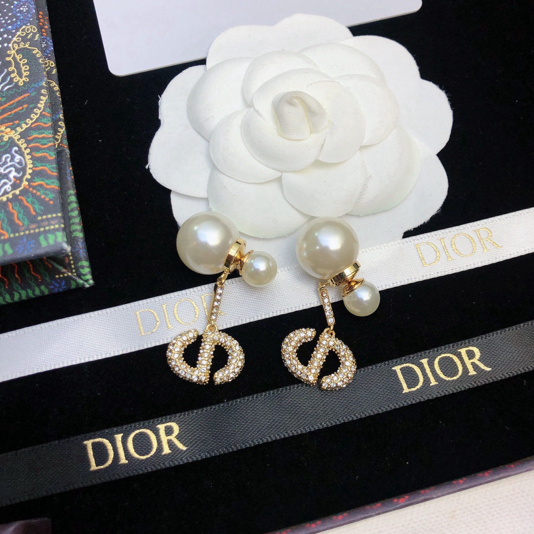 Dior vintage earrings