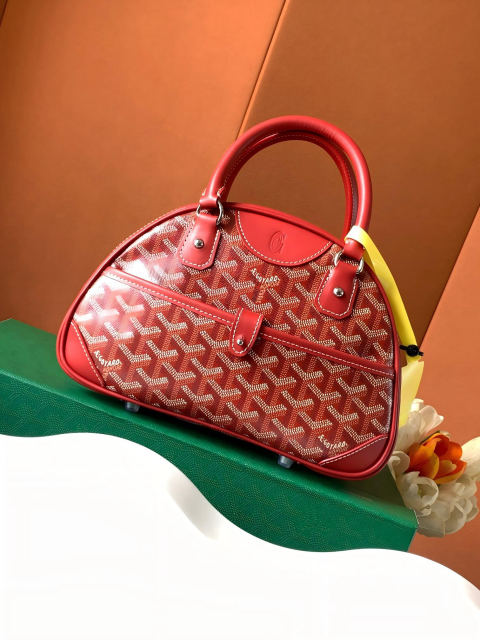 moynat Bowling Bag