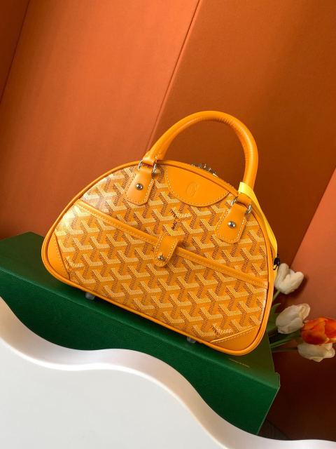 moynat Bowling Bag